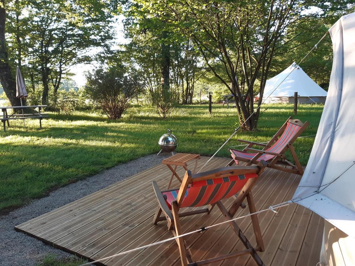 Camping Etang Du Camp Senergues Eksteriør bilde