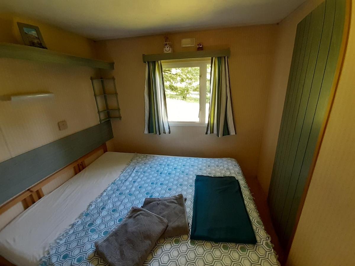 Camping Etang Du Camp Senergues Eksteriør bilde